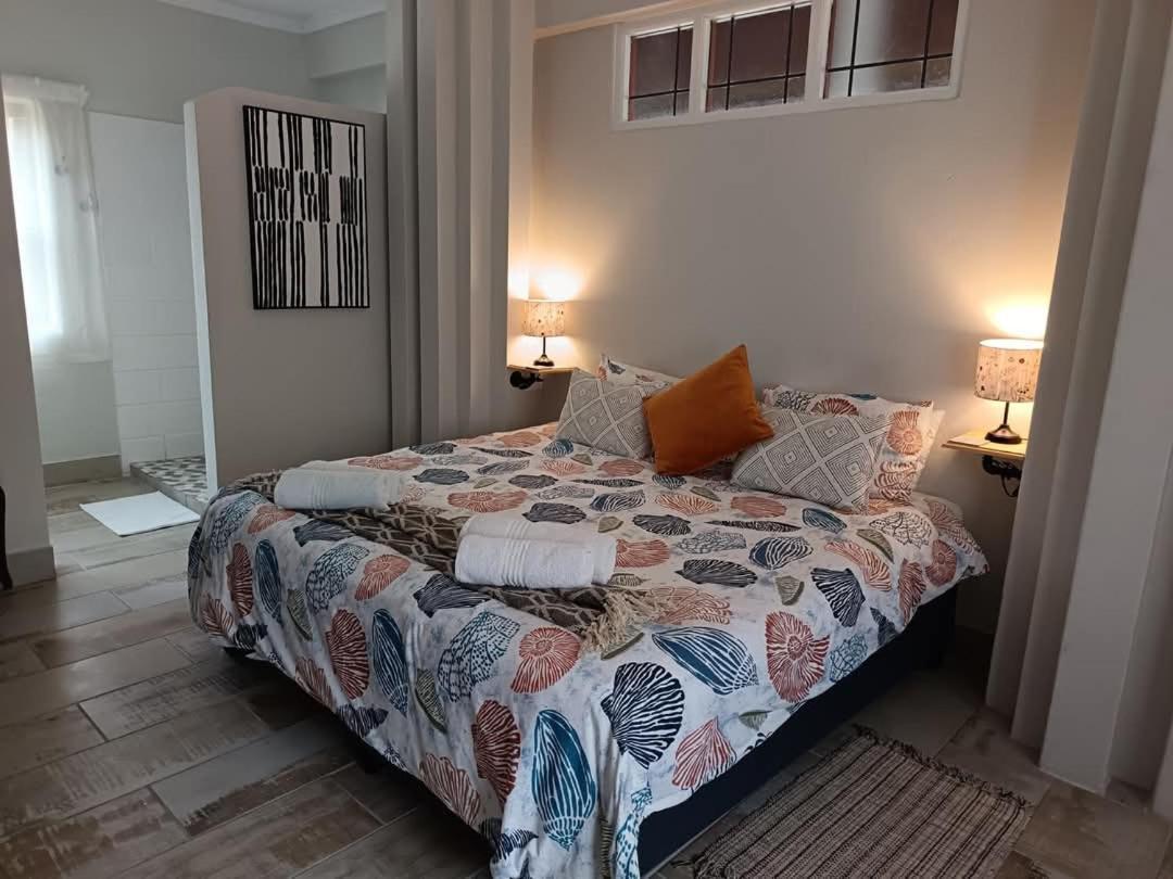 Bluewater Guesthouse Порт-Элизабет Экстерьер фото